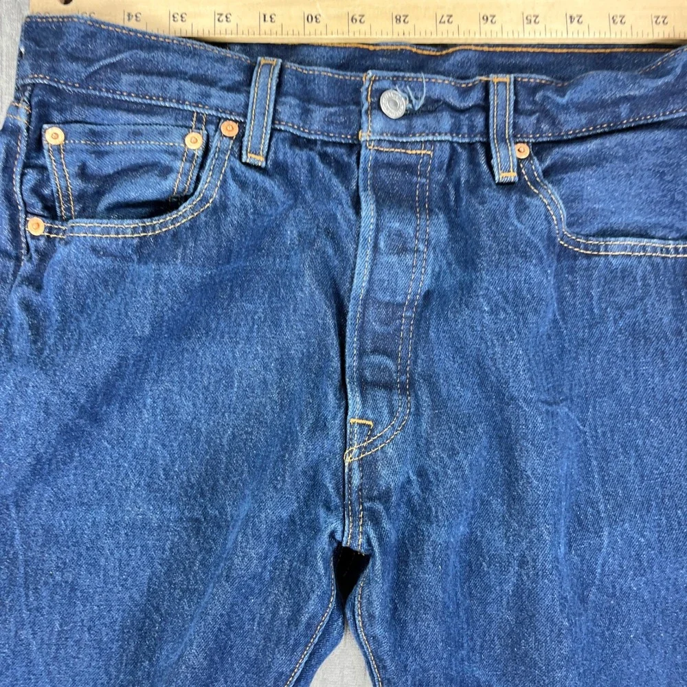 Levi's 501 Original Fit Jeans Men 34x30 fits 31x28 Blue Straight Leg Button Fly